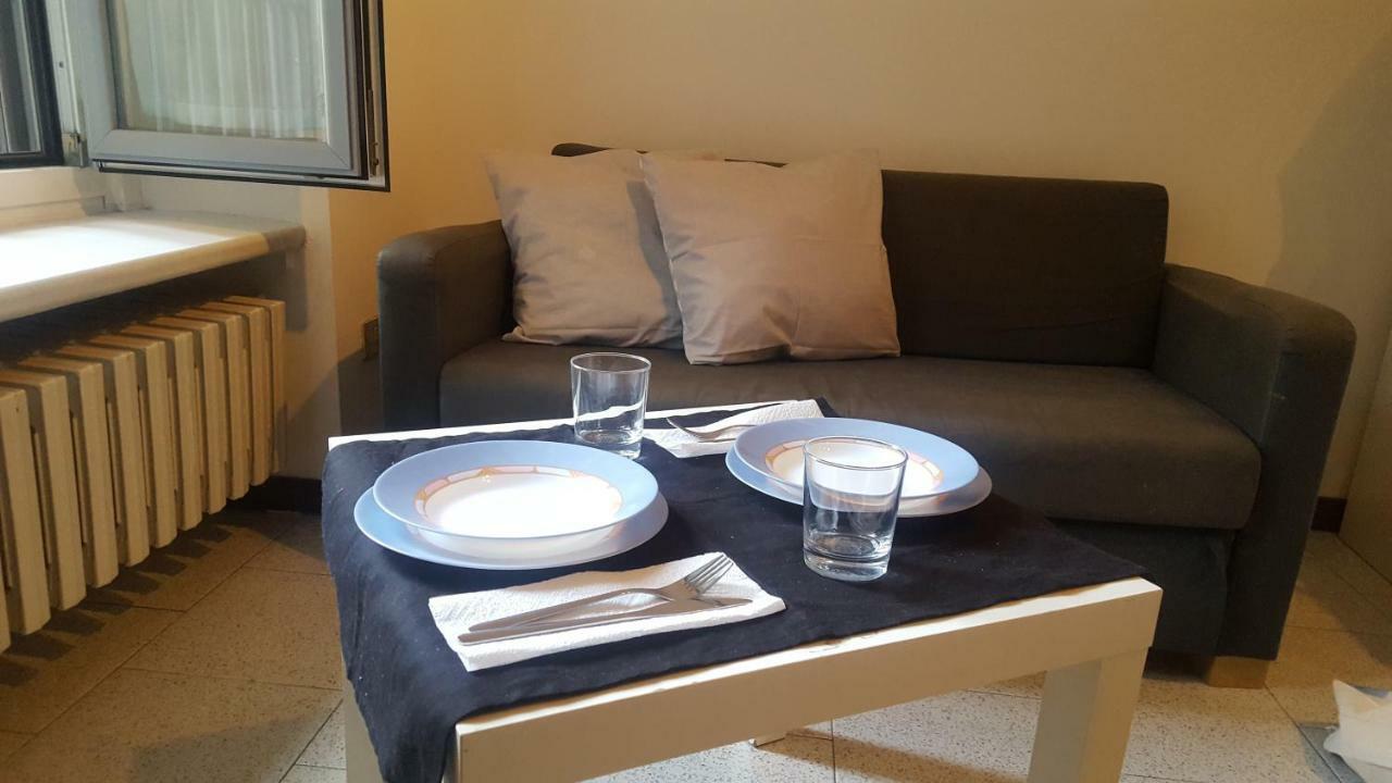 Milano Apartment Navigli View Grande Zewnętrze zdjęcie